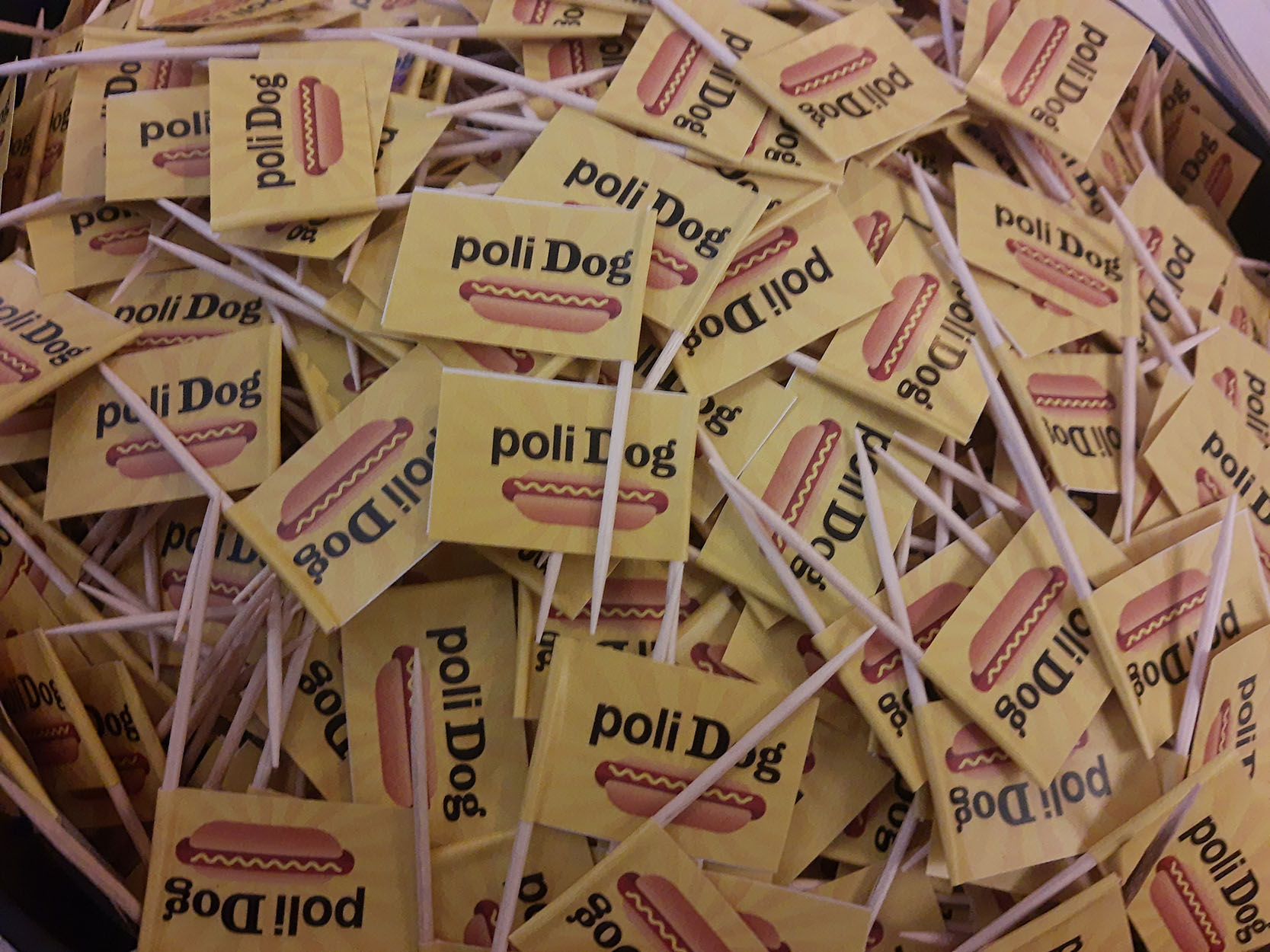 Poli